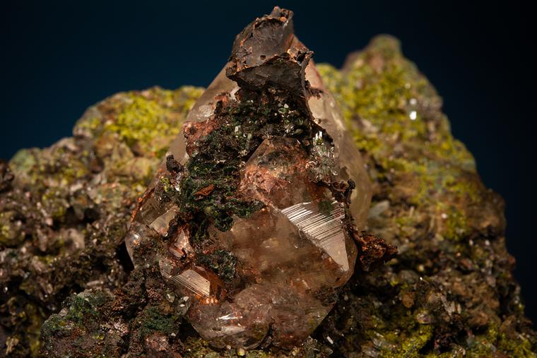 COPPER in CALCITE on EPIDOTE