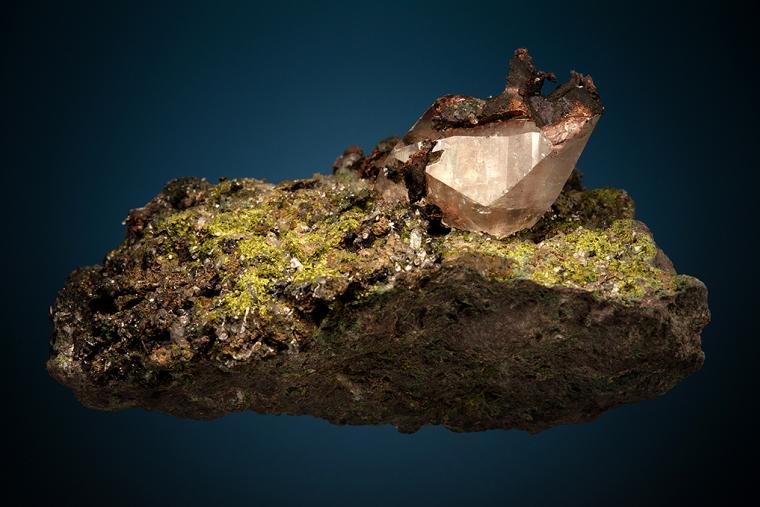 COPPER in CALCITE on EPIDOTE
