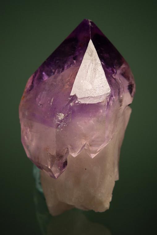 QUARTZ var. Amethyst