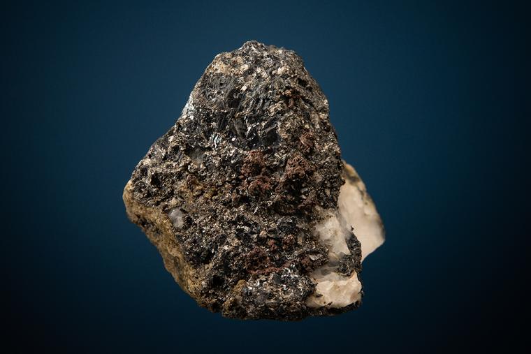CHLORARGYRITE with SILVER on GALENA and PYRITE