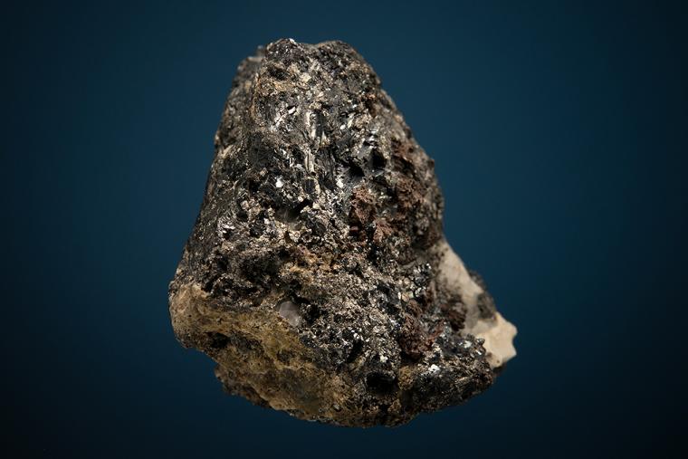 CHLORARGYRITE with SILVER on GALENA and PYRITE