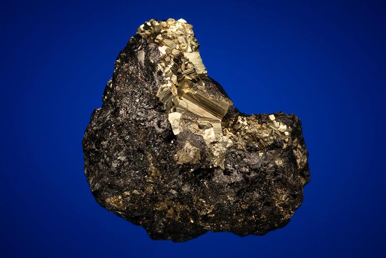 PYRITE after PYRRHOTITE on SPHALERITE