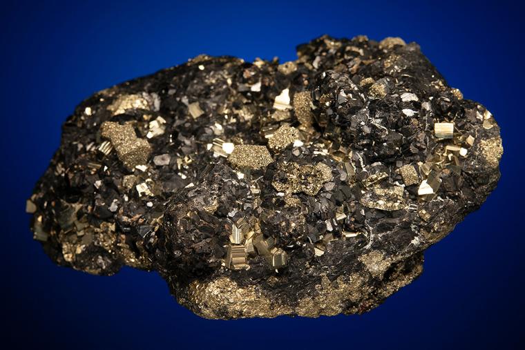 PYRITE after PYRRHOTITE on SPHALERITE