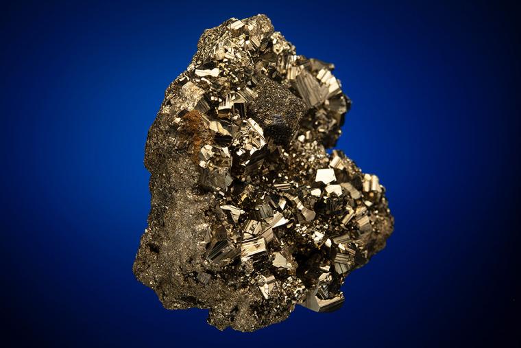 CHALCOPYRITE on PYRITE