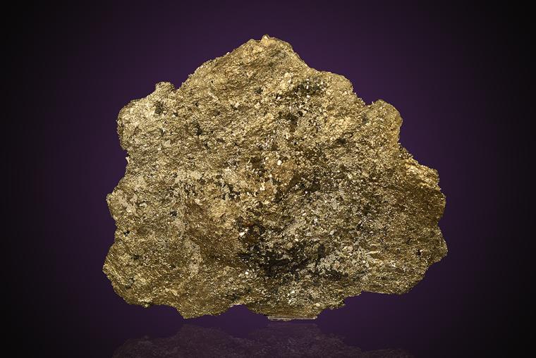 FLUORAPATITE with CHALCOPYRITE on PYRITE