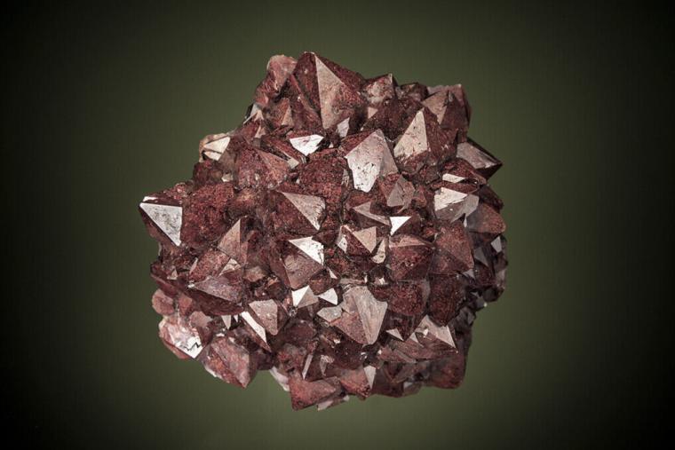 QUARTZ var. Amethyst